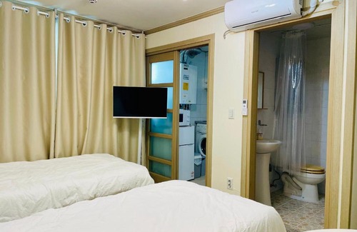 Busanjin House | Everville, Gaegeum Everville 304 #Stairs to 3rd floor