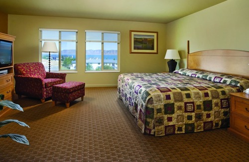 Harbor Village Resort | Everything you want to do is here !