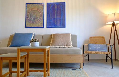 Komnina Apartment | Evia Bay Suites and Retreats