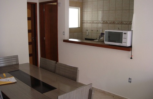 Foguete House | Excellent 3-storey house on the beachfront. Side view