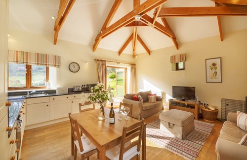 Caerhays House | Excellent converted barn in historic castle of Caerhays on the South Cornish Coast