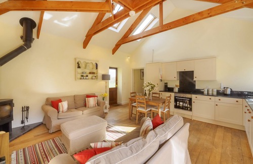 Caerhays House | Excellent converted barn in historic castle of Caerhays on the South Cornish Coast