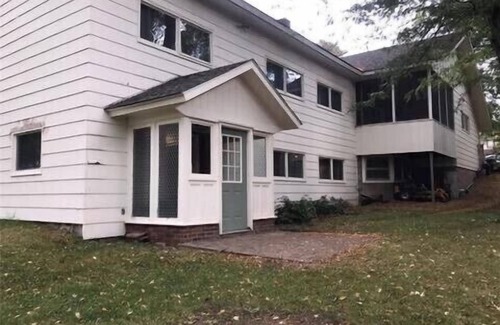 Auburn House | Excellent FingerLakes- Owasco lake waterfront vacation home-Kayakers paradise!
