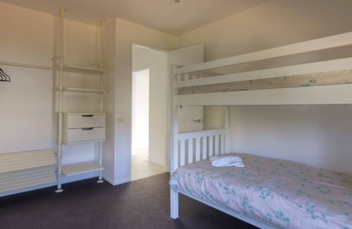 Port Fairy House | Excellent value for multiple families. Right behind the Surf Club.