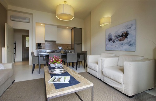 Ghiffa Apartment | Exceptional 2 bedroom apartment in the former spas of Ghiffa