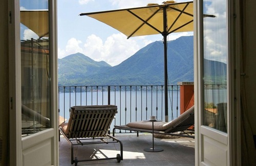 Ghiffa Apartment | Exceptional 2 bedroom apartment in the former spas of Ghiffa