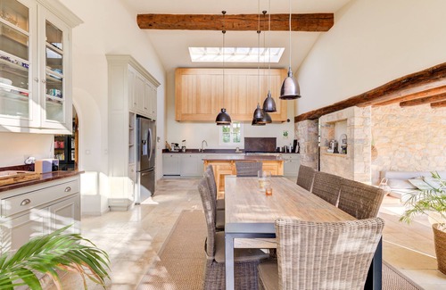 Valbonne Villa | Exceptional 4 bed villa in Valbonne, renovated Mas, large pool, enormous grounds