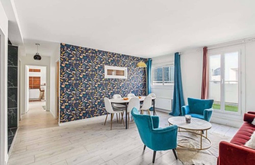 Gambetta Apartment | Exceptional Apartment with Terrace - La Défense