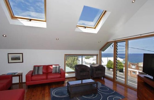 Scarborough House | Exceptional Ocean Views in this modern, family orientated home.