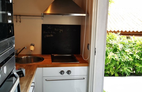Marseillan House | Exceptional residence and outbuilding with heated pool in the heart of town