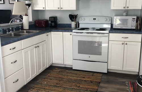 Boothbay Harbor House | Exceptional waterfront cottage in Boothbay Harbour