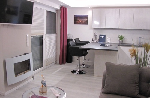 Busum Apartment | Exclusive apartment in a prime location in Büsum, in a side street with little traffic