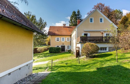 Piber Apartment | Exclusive Apartment in Piber with Private Parking