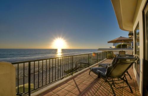 Carlsbad Village House | Exclusive Beachfront Duplex in Carlsbad Village Ocean Views, Sleeps 9