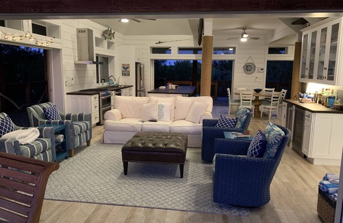 Captiva House | Exclusive BEACHFRONT home in North Captiva, Florida.