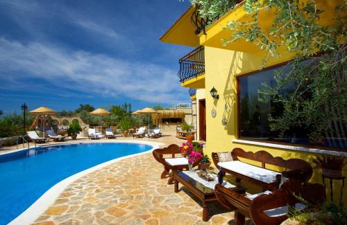 Faralya House | Exclusive Boutique Hotel 4