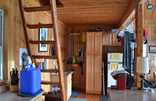 Quadra Island House | Exclusive Off Grid House on Stunning Private Island