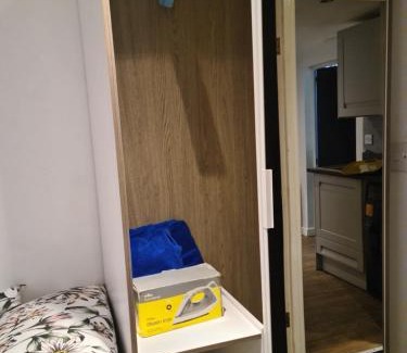 Falconwood and Welling Apartment | Exclusive Private One Bedroom Suite