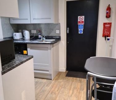 Falconwood and Welling Apartment | Exclusive Private One Bedroom Suite