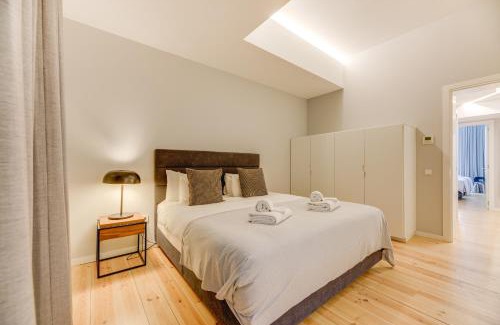 Sao Paulo Apartment | ' Exclusive Riverside Haven in Lisbon Top-Location '