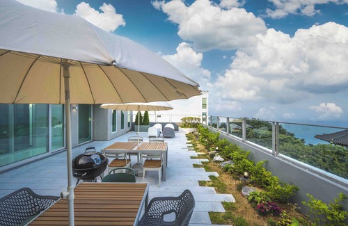 Haeundae House | Exclusive use 500m2 Oceanview private luxury ‘let house’ in Busan