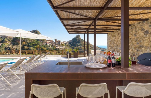 Savoca Villa | Exclusive villa with pool a few KM from Taormina