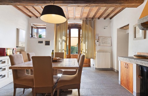 Vitolini Villa | Exclusive Vinci Resort