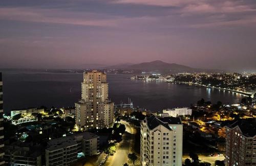 Concon Apartment | Exclusivo y Amplio Dpto Costa de Montemar con Vista al Mar