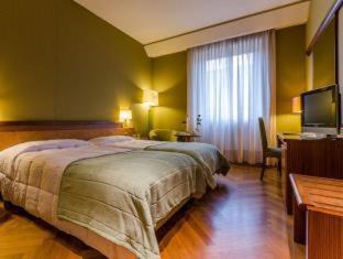 Chiaia Hotel | Exe Majestic