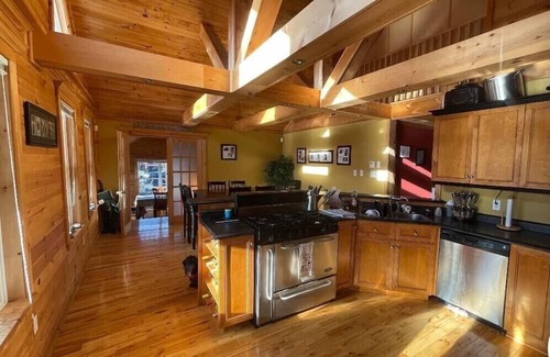 Brigus Junction Ski Chalet | Executive Chalet 30 Mins From City Life NOW WITH HOT TUB