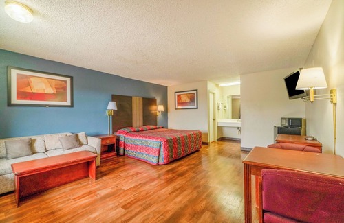 Mineral Wells Hotel | Executive Inn By OYO Mineral Wells US-180