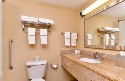 Goodlettsville Hotel | Executive Inn & Suites