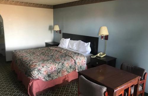 Lufkin Hotel | executive inn & suites