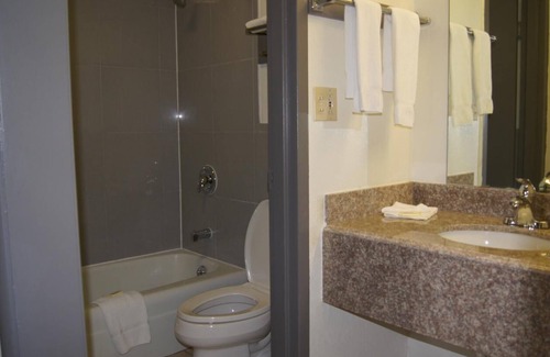 Crossville Hotel | Executive Inn