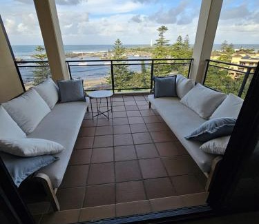 Wollongong Apartment | Executive Penthouse Apartment