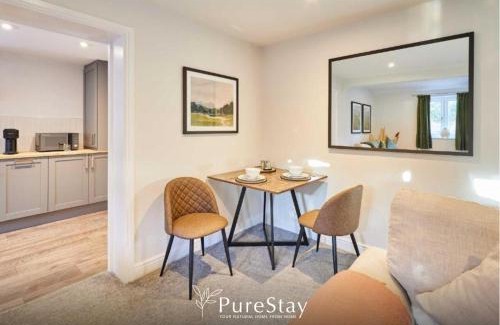 Much Wenlock House | Executive Raven Nest Suite at The Raven Aparthotel in Much Wenlock by PureStay