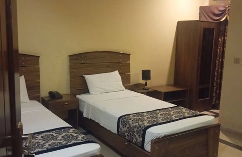Bahawalpur Hotel | Executive Room in Galaxy Height Inn hotel in peaceful Bahawalpur