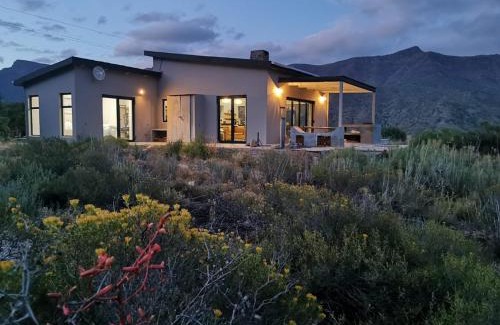 Langeberg House | Exhale Cottage