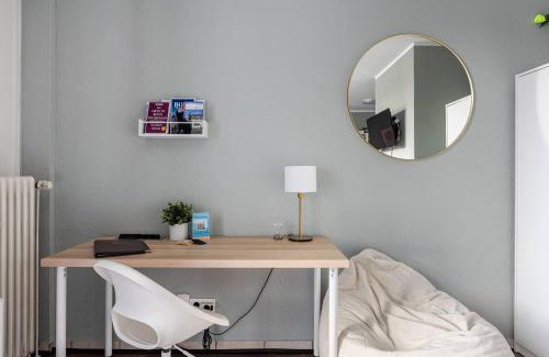 Tannenbusch Apartment | Exklusiv Küche Office Streaming Minibar