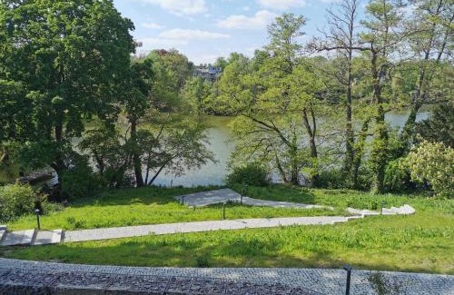 Charlottenburg-Wilmersdorf Apartment | exklusives Studioapartment - in traumhafter Lage direkt am Halensee