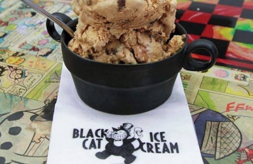 Des Moines Apartment | Expansive 3Bed 2Bath Apt in Heart of Des Moines