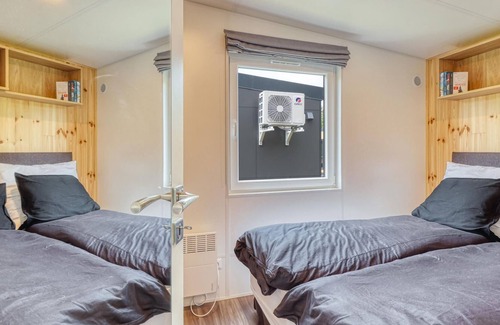 Wemding House | Experience a real Tiny House vacation close to nature at Camping Park Wemding!
