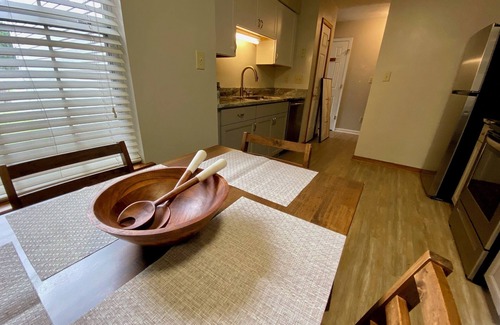 Western Branch North House | Experience Chesapeake Your Way and Relax with GolfnEntire home