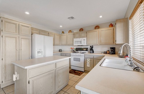 Elkhorn House | Experience Las Vegas!