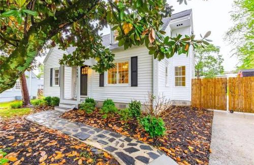 Buford Highway House | Experience Local Living in this Chamblee Home