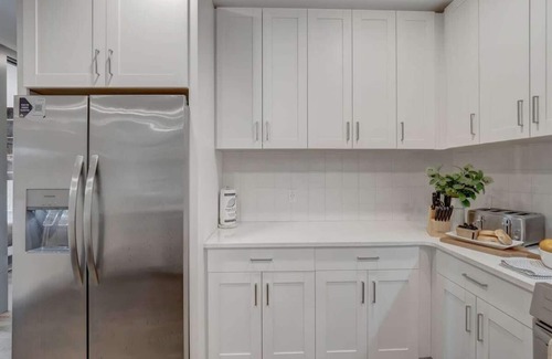 Rutledge Hill Condo | Experience modern luxury in Nashville - 6 Min to Broadway