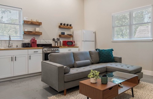 Rogers House | Experience Northwest Arkansas
