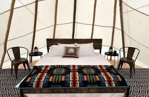 Fort Washakie RV Rental | Experience Pet-Friendly Perfection: Classic Tipi Glamping Near Wind River Mountains, WY