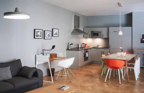 Mitte Apartment | Experience Refined Living in a Fully Renovated Berlin-Mitte Residence