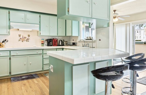 El Granada House | Experience the perfection of Half Moon Bay Oasis By Pillar Point Beach!